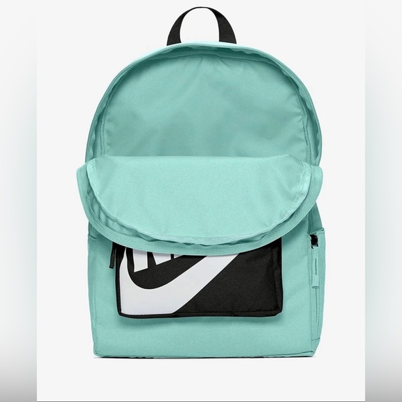 Nike Backpack - Picture 5 of 12